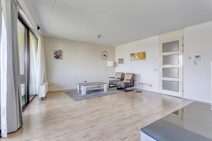 Foto 12 van Willem Barentszstraat 61