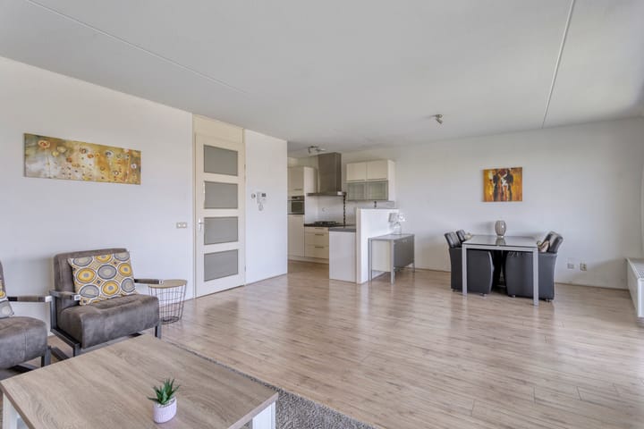 Foto 14 van Willem Barentszstraat 61