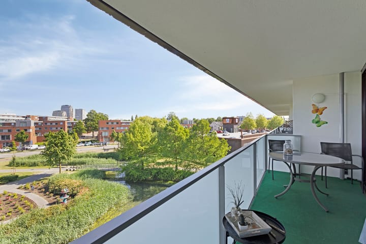 Foto 19 van Willem Barentszstraat 61