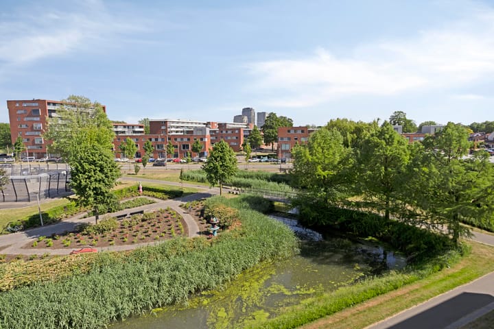 Foto 21 van Willem Barentszstraat 61