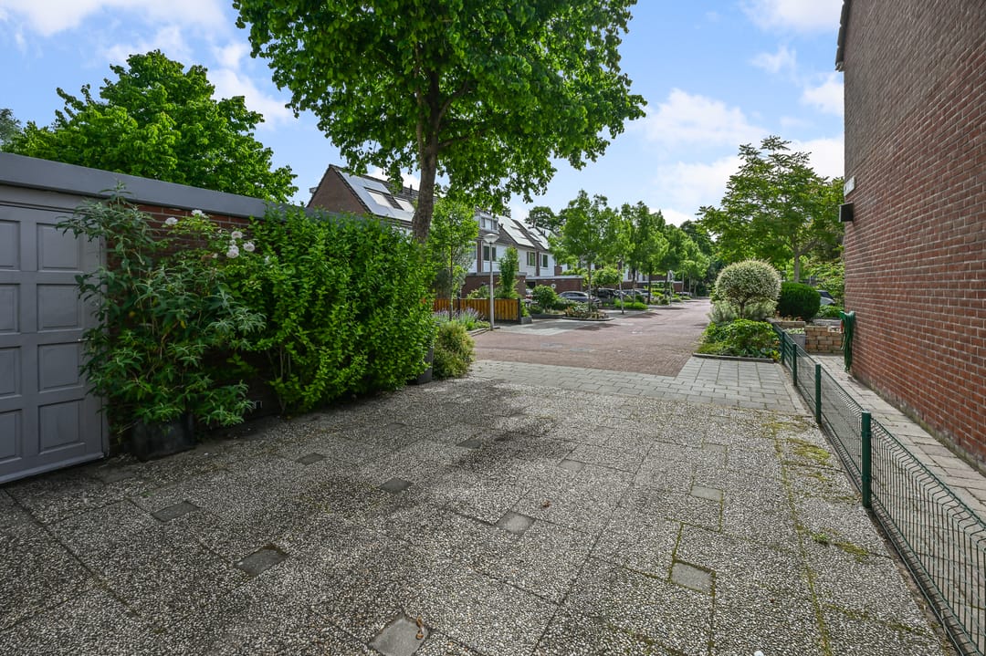 Photo 2 of Speenkruid 58