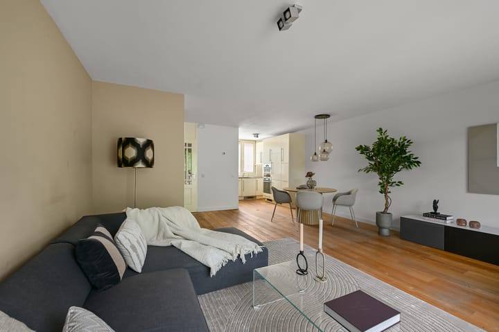 Foto 7 van Speenkruid 58