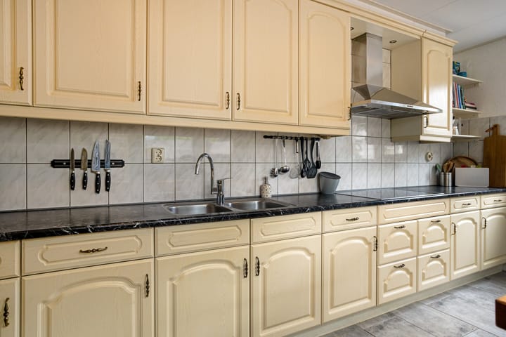 Foto 13 van Westelijke Kanaalweg 12