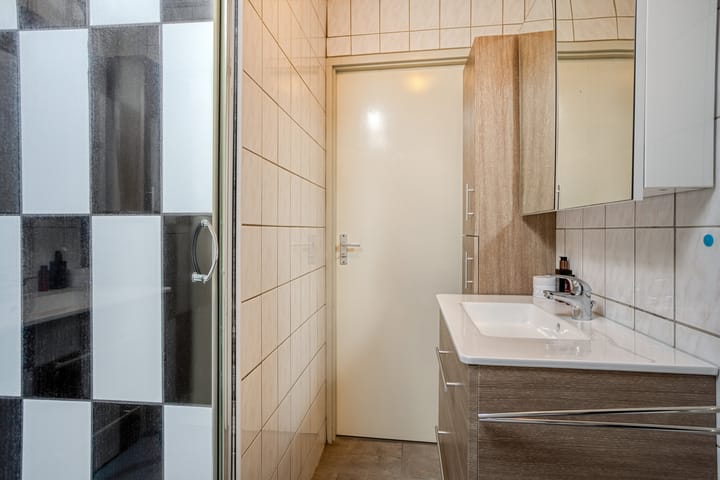 Foto 18 van Westelijke Kanaalweg 12