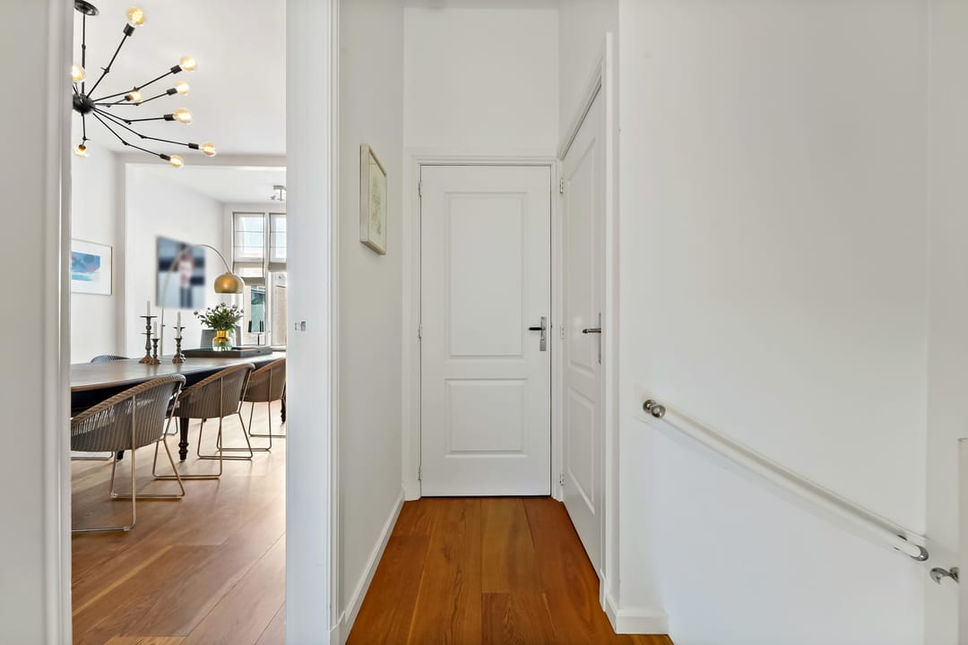 Foto 8 van Van Beverningkstraat 112