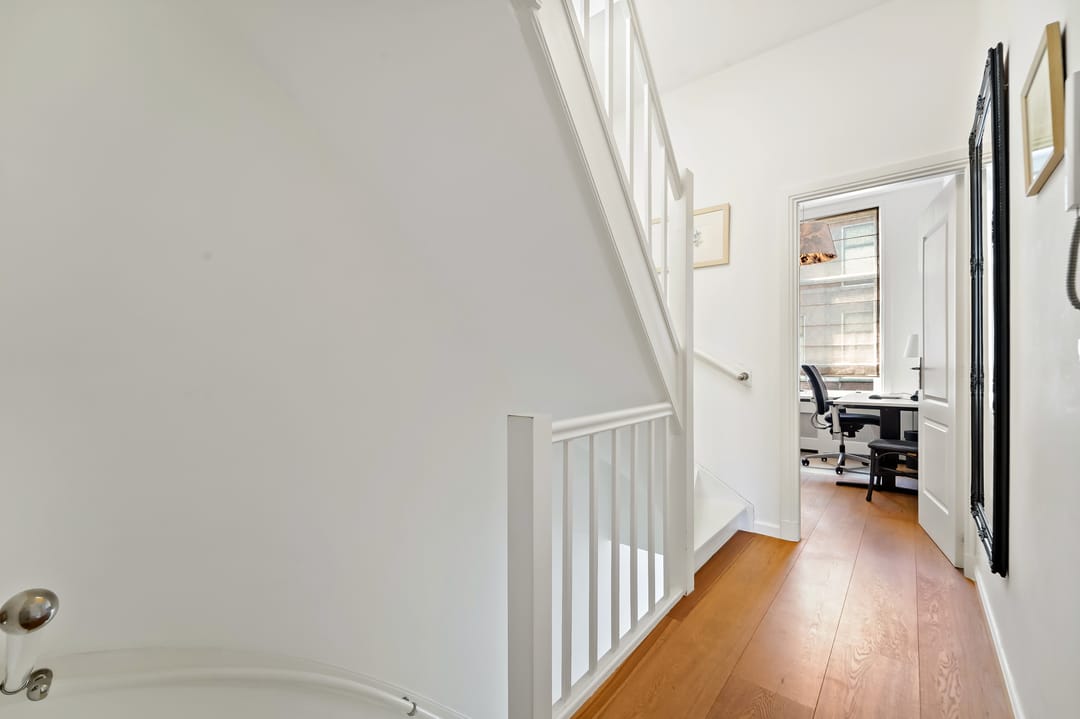 Foto 16 van Van Beverningkstraat 112