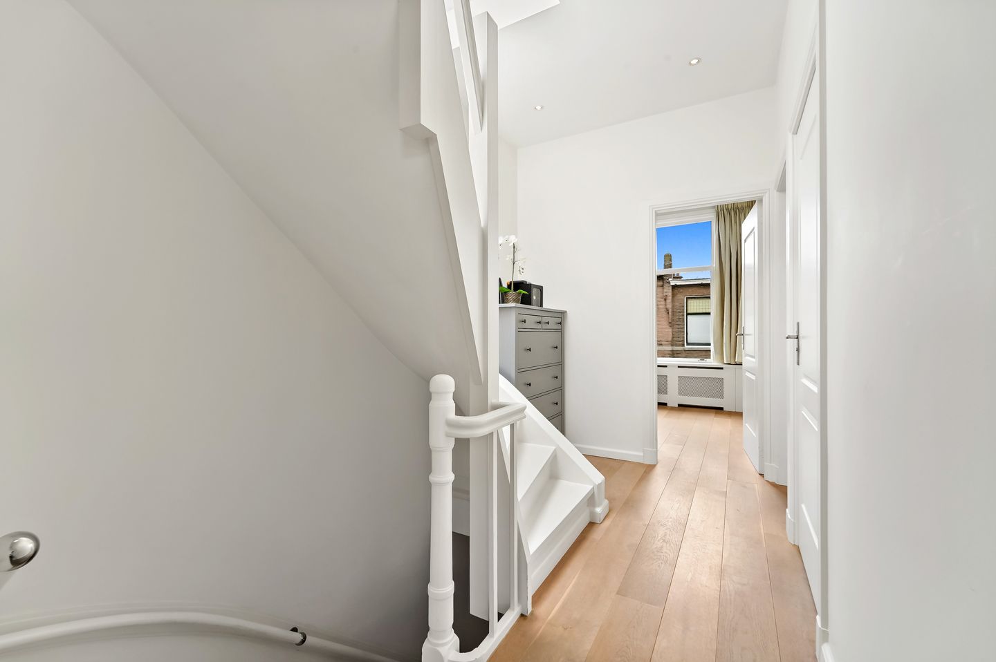 Foto 19 van Van Beverningkstraat 112