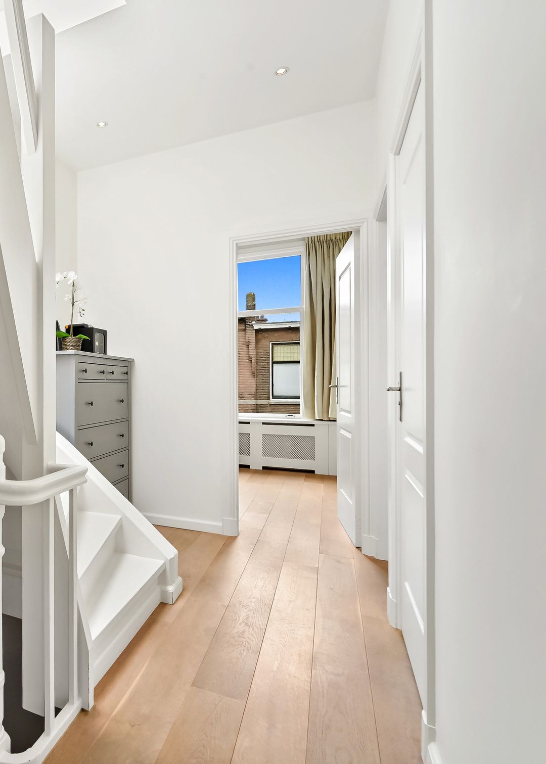 Foto 32 van Van Beverningkstraat 112