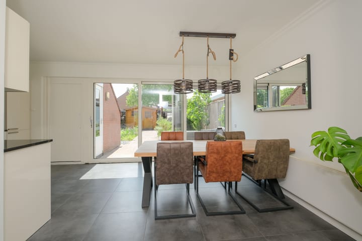 Foto 8 van Biljoen 51