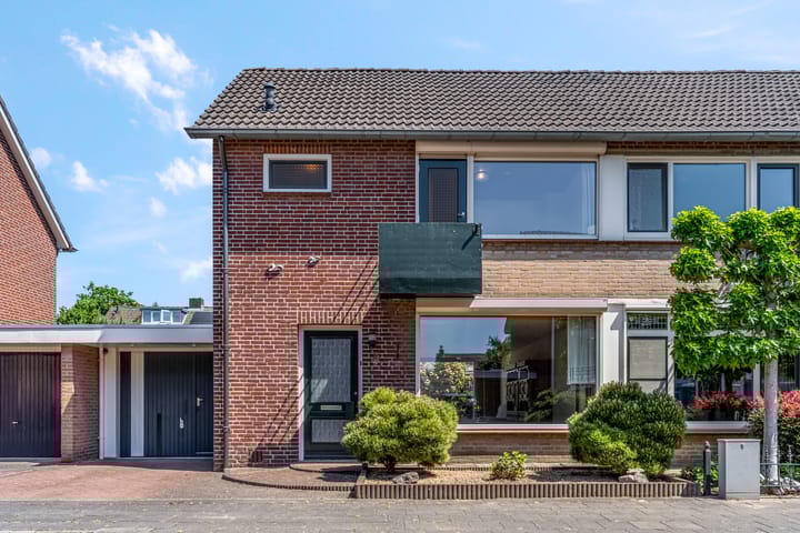 Foto 2 van Johan van Kleefstraat 9