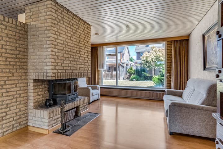 Foto 4 van Johan van Kleefstraat 9