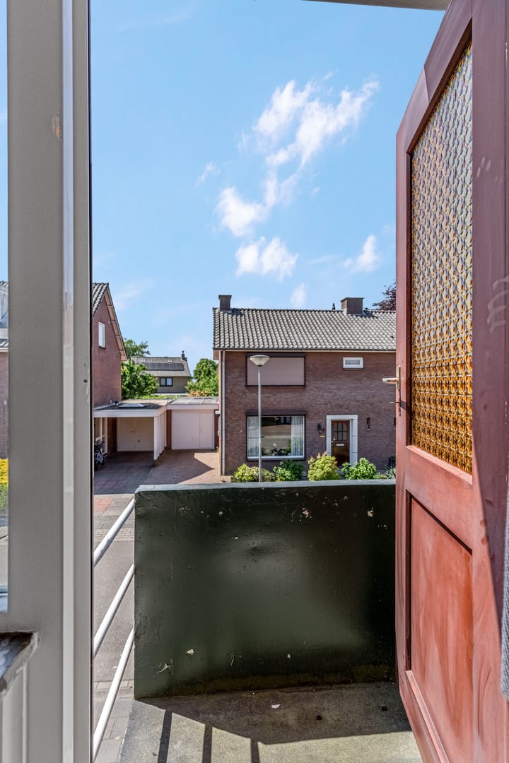 Foto 19 van Johan van Kleefstraat 9