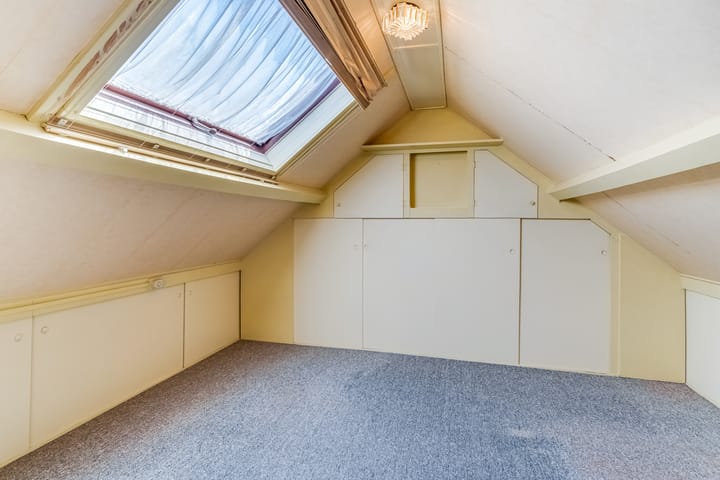 Foto 30 van Johan van Kleefstraat 9