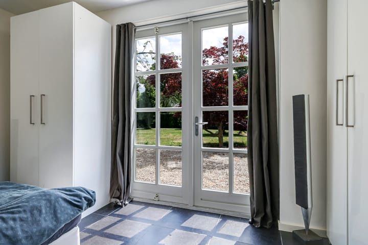 Photo 39 of Nijburgsestraat 14