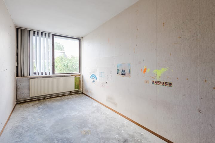 Foto 15 van Staringstraat 128