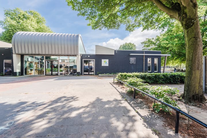 Foto 36 van Staringstraat 128