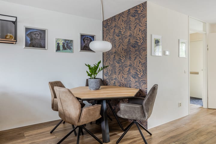 Foto 7 van Prisma 14