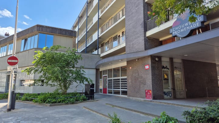 Photo 2 of Heuvelstraat 196