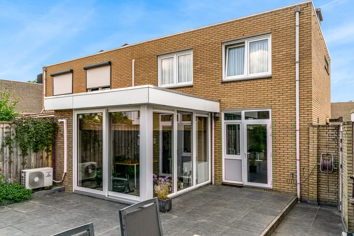 Foto 2 van Dokter van Berckellaan 13