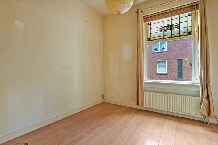 Photo 15 of Van den Boschstraat 260