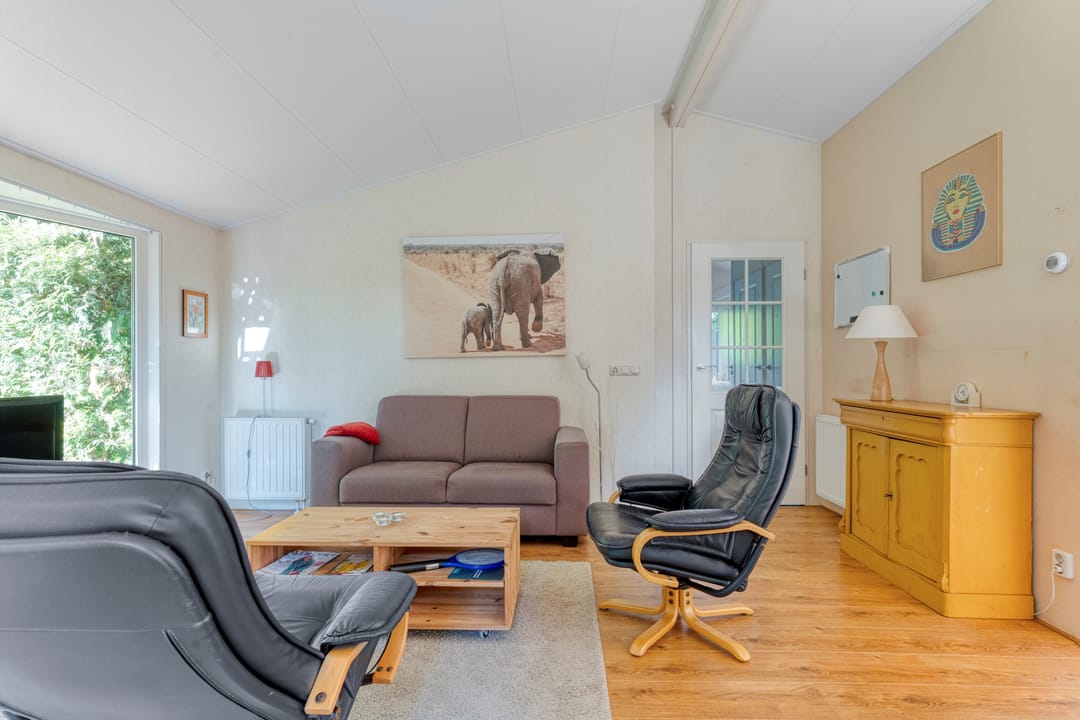 Photo 7 of Coevorderweg 27-49