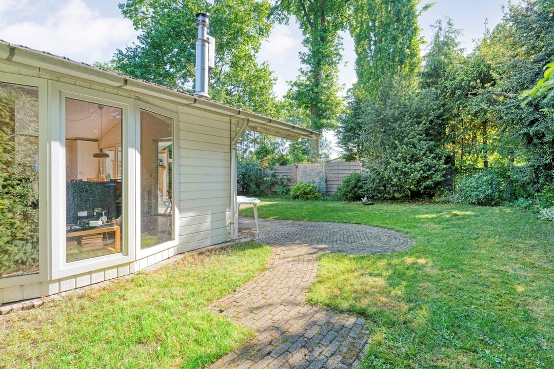 Photo 23 of Coevorderweg 27-49