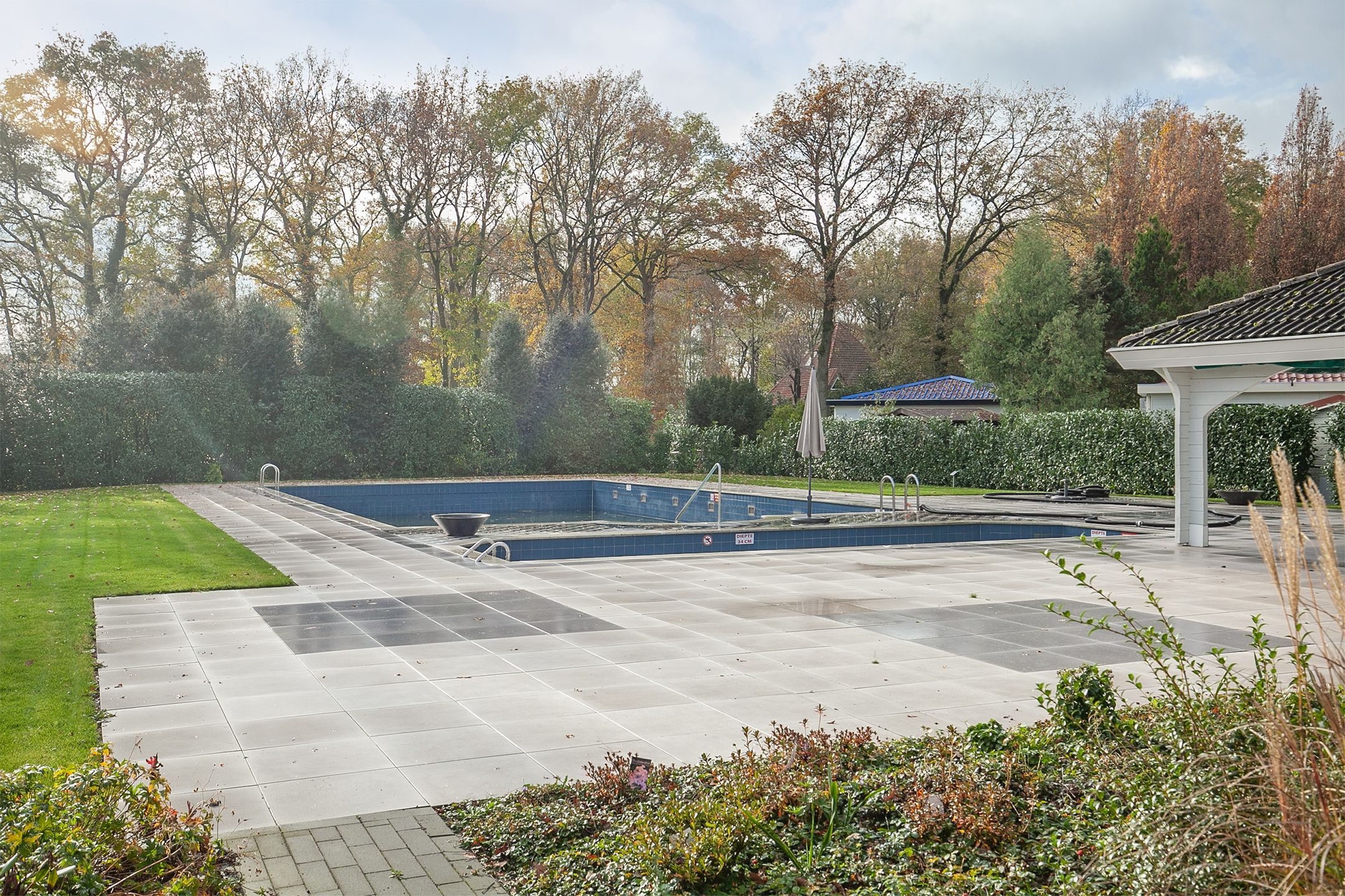 Photo 33 of Coevorderweg 27-49