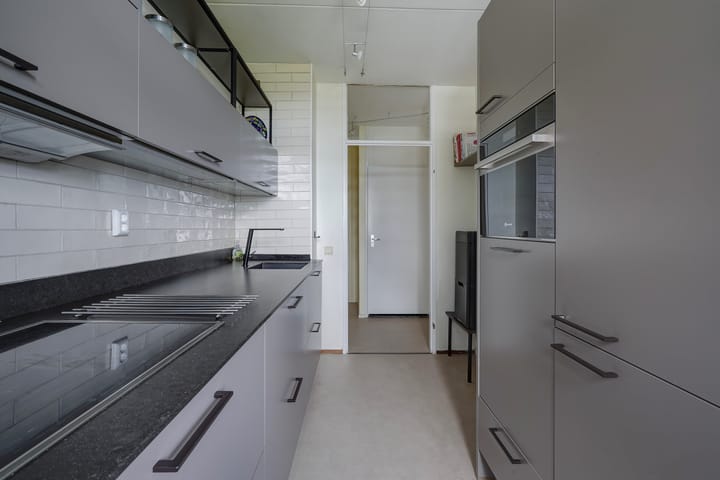 Foto 10 van Hammarskjöldlaan 695