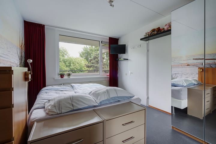 Foto 15 van Hammarskjöldlaan 695