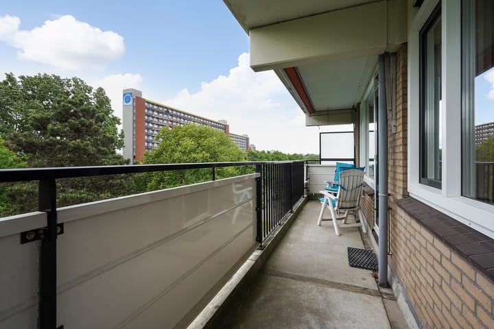 Foto 18 van Hammarskjöldlaan 695