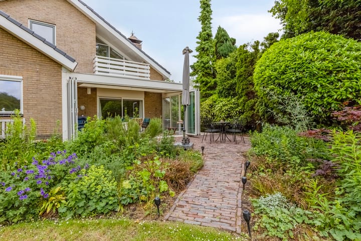 Photo 64 of Grevelingenhout 107