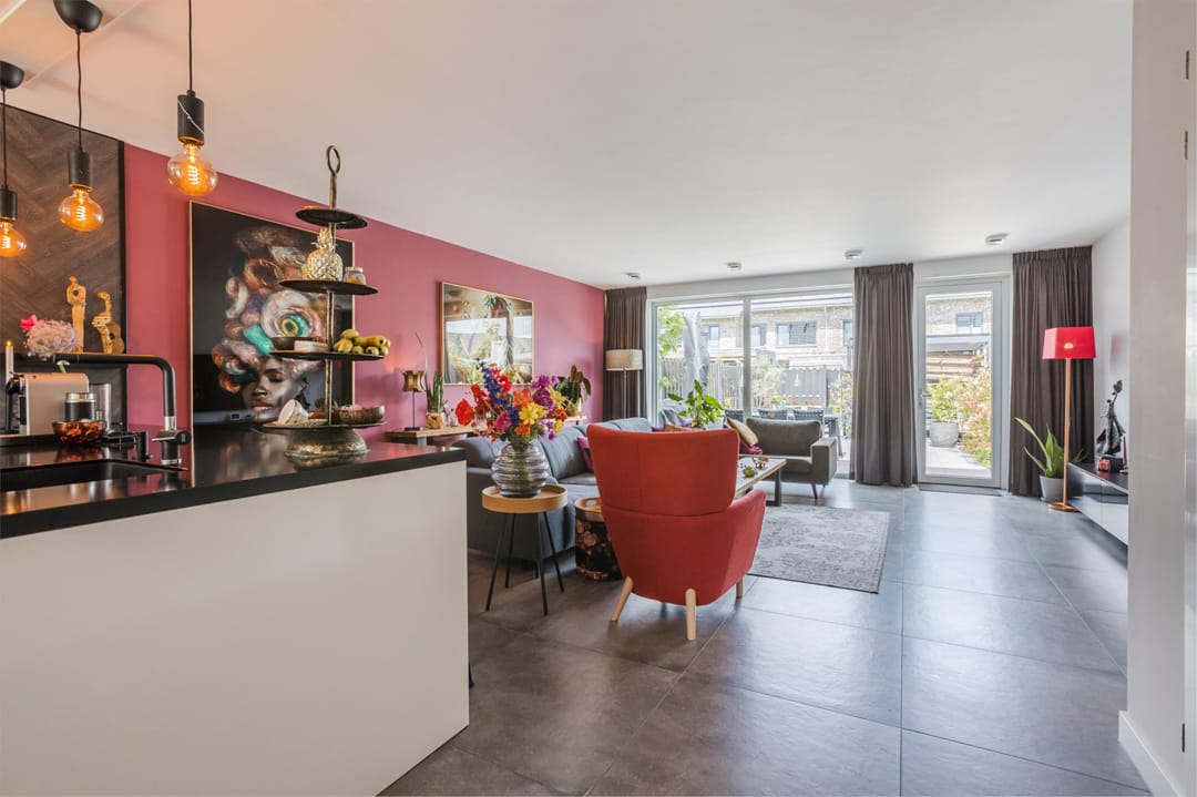 Photo 8 of Voermanstraat 94