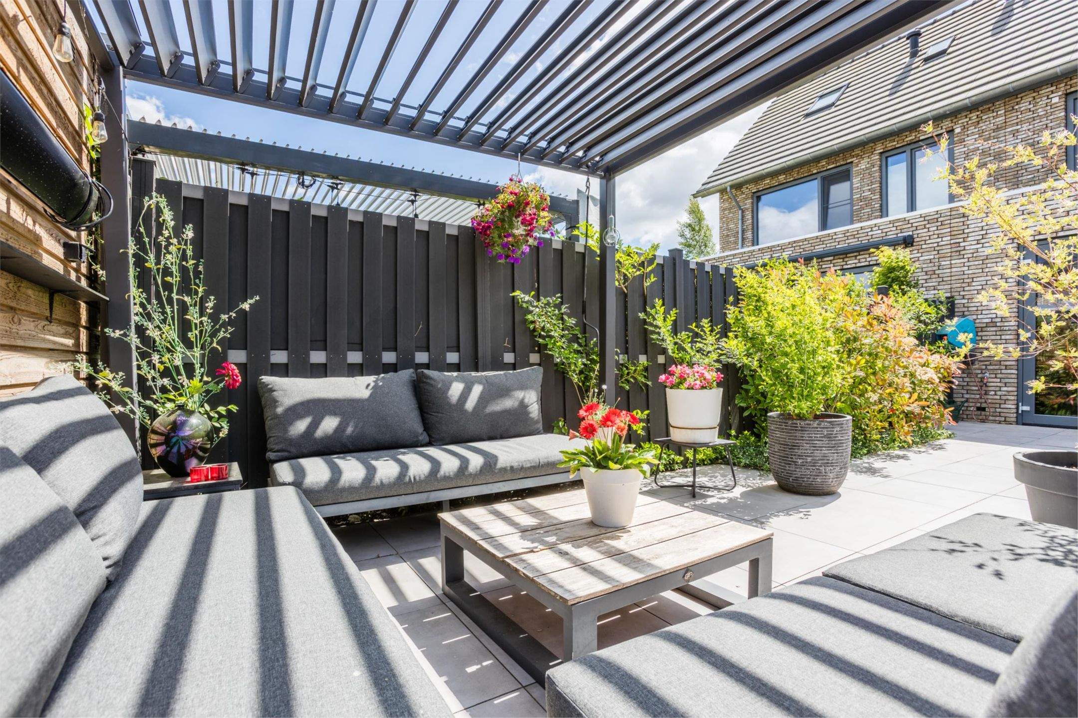 Photo 48 of Voermanstraat 94