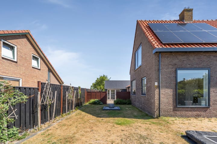 Foto 8 van Helmweg 15-B