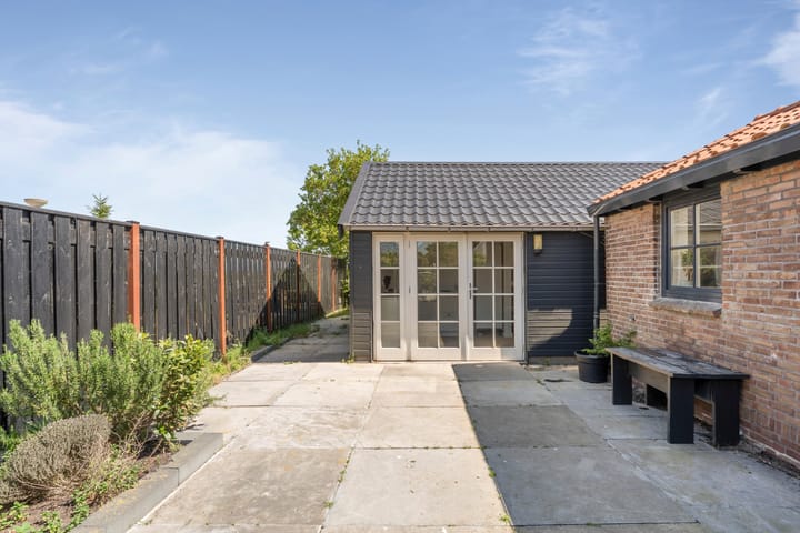 Foto 10 van Helmweg 15-B