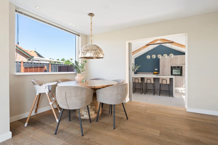 Foto 23 van Helmweg 15-B