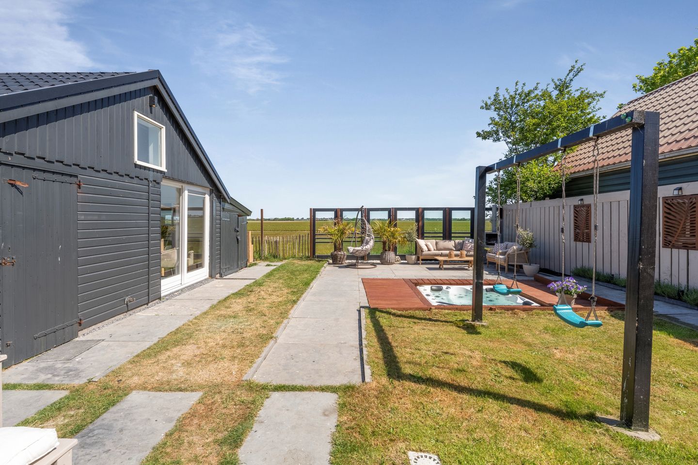 Foto 34 van Helmweg 15-B