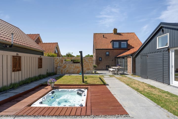 Foto 38 van Helmweg 15-B