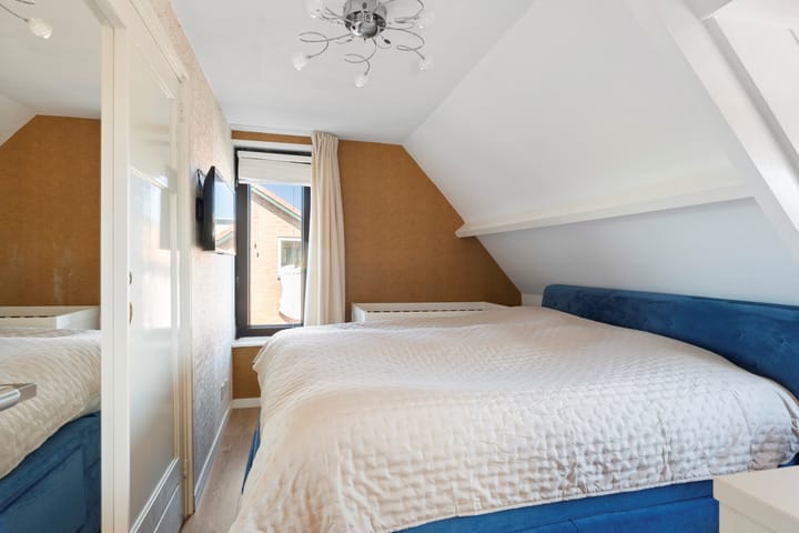 Foto 44 van Helmweg 15-B