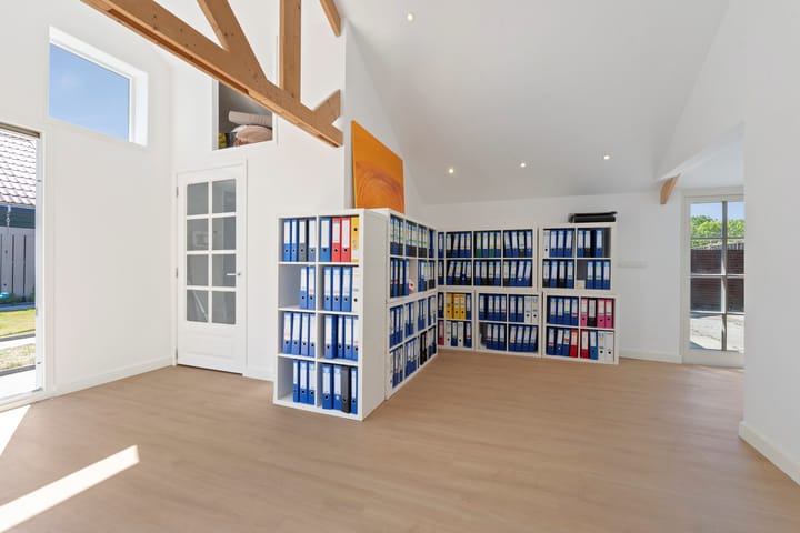 Foto 60 van Helmweg 15-B