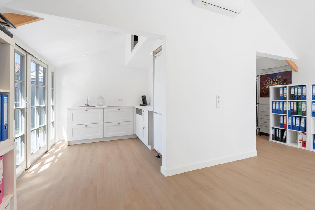 Foto 61 van Helmweg 15-B