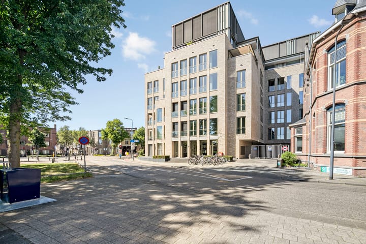 Emmaplein 81