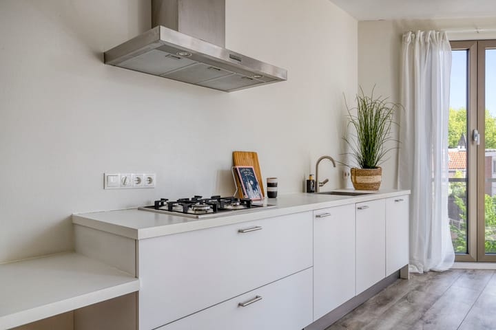 Foto 8 van Emmaplein 81