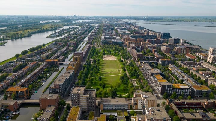 Photo 3 of Eva Besnyöstraat 583