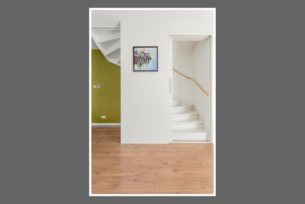 Photo 14 of Eva Besnyöstraat 583