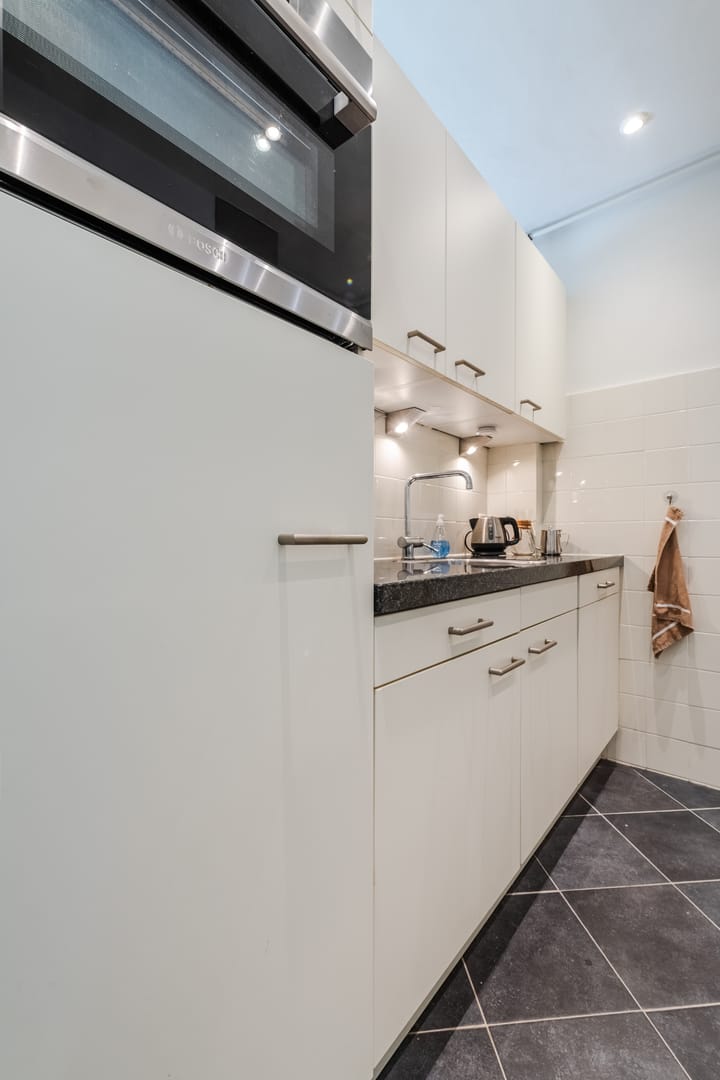 Foto 14 van Van den Berghlaan 479