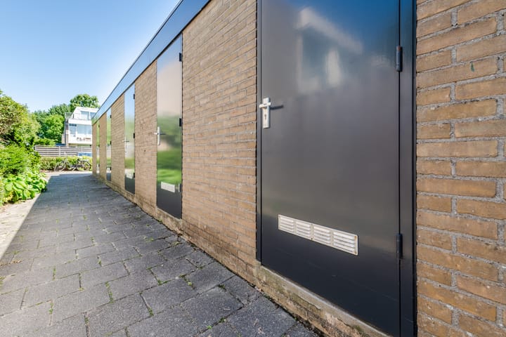 Foto 27 van Van den Berghlaan 479