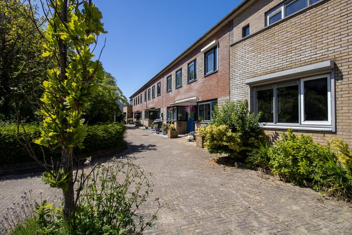 Photo 32 of Ina Boudier-Bakkerhof 10