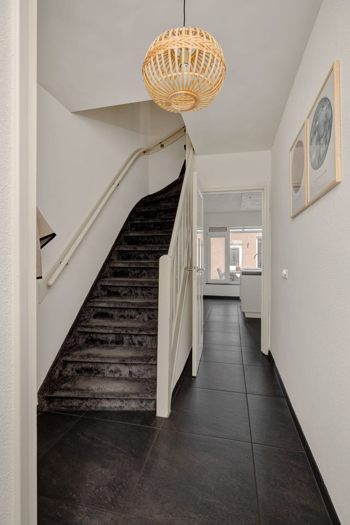 Foto 8 van Parallelweg 150