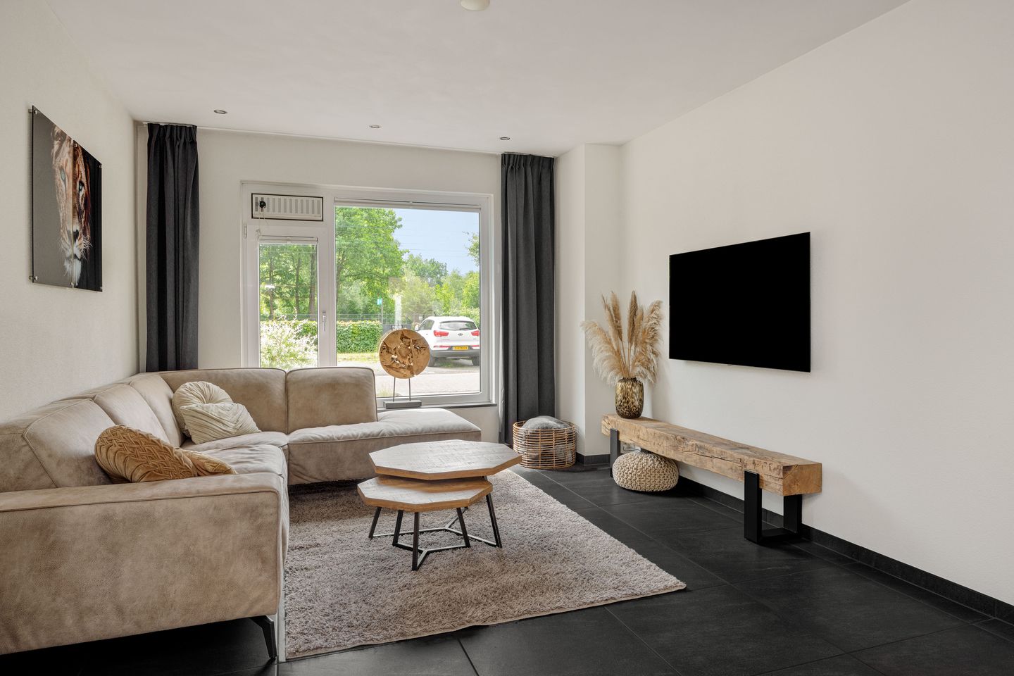 Foto 10 van Parallelweg 150